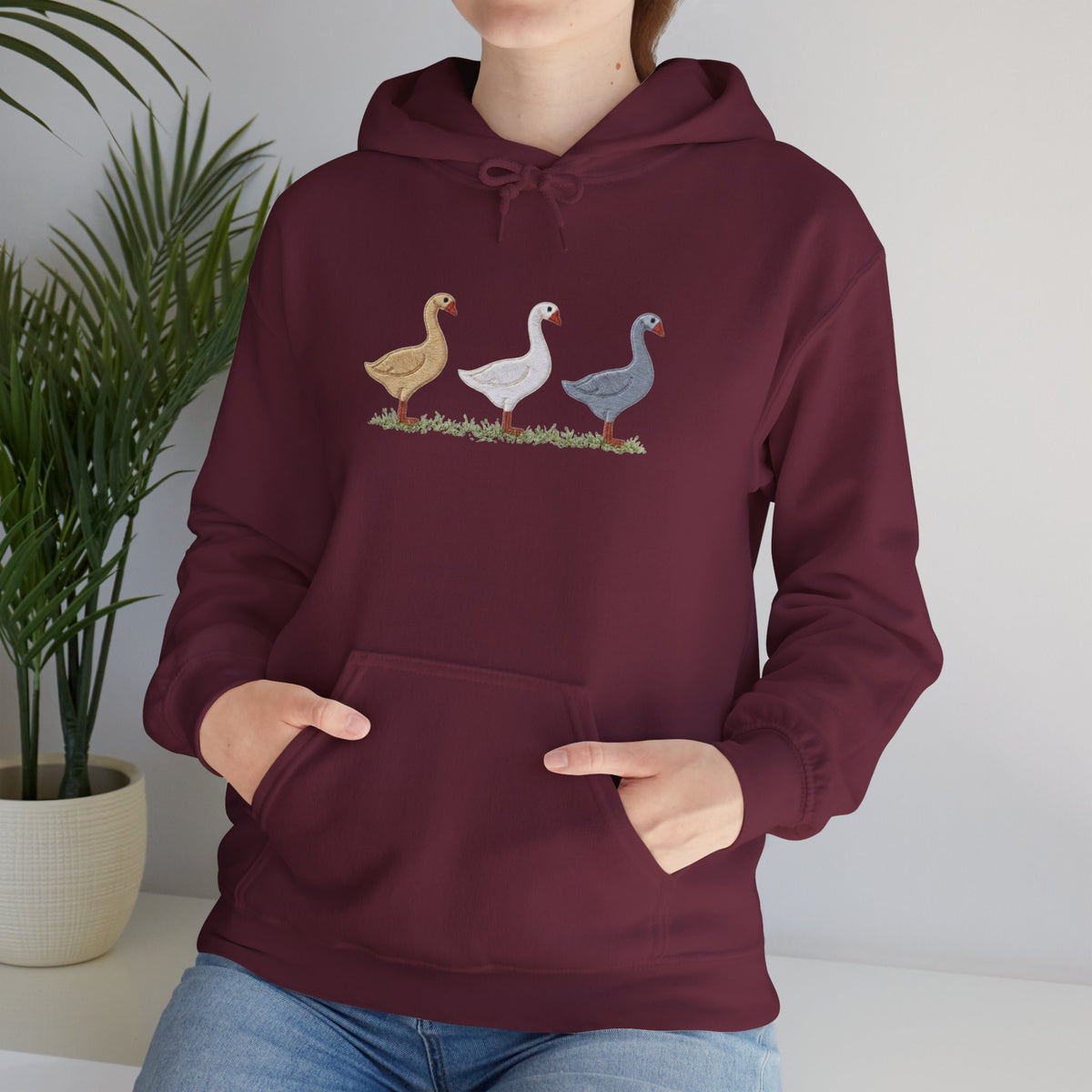 Unisex Duck Graphic Hoodie – Cozy Bird Lover Sweatshirt, Casual Pullover Hoodie