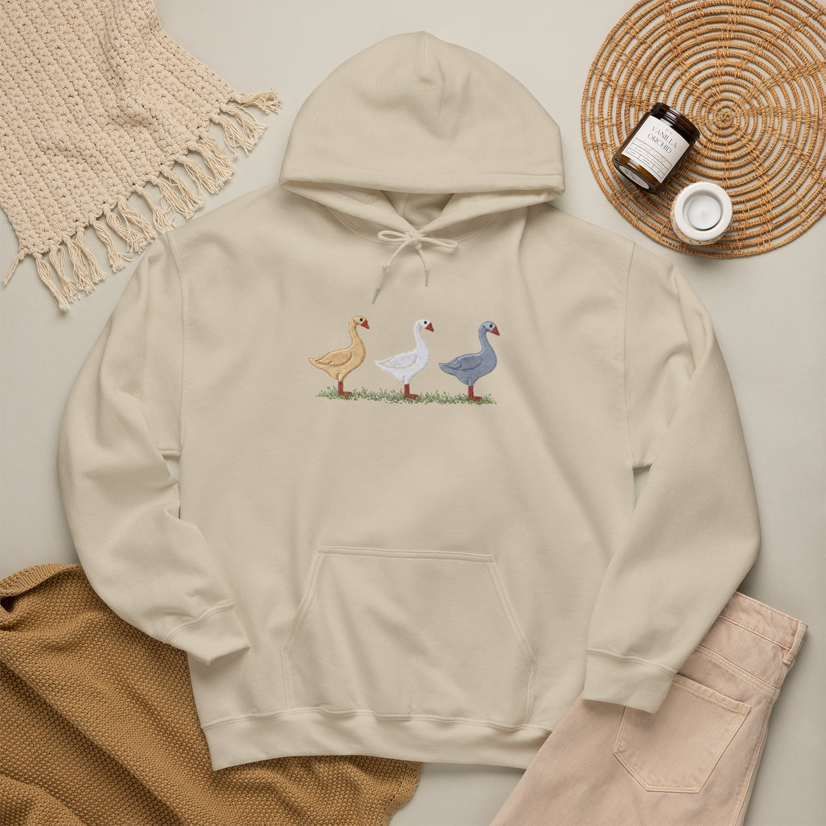 Unisex Duck Graphic Hoodie – Cozy Bird Lover Sweatshirt, Casual Pullover Hoodie
