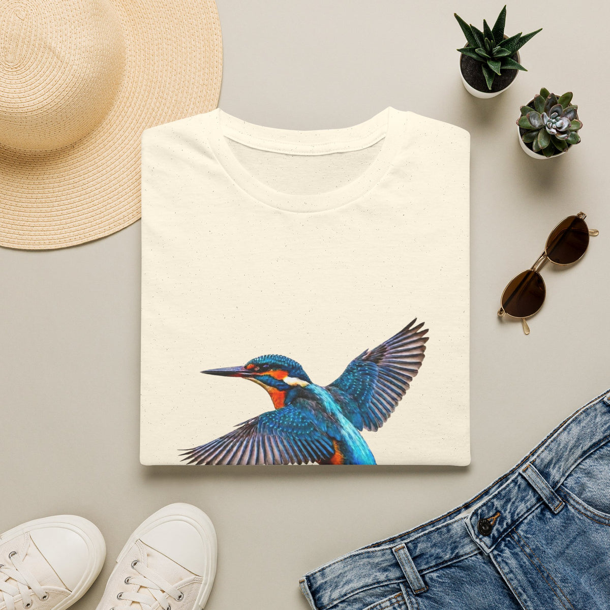 Kingfisher 'Born to Fly Free' T-Shirt — Nature Lover Graphic Tee