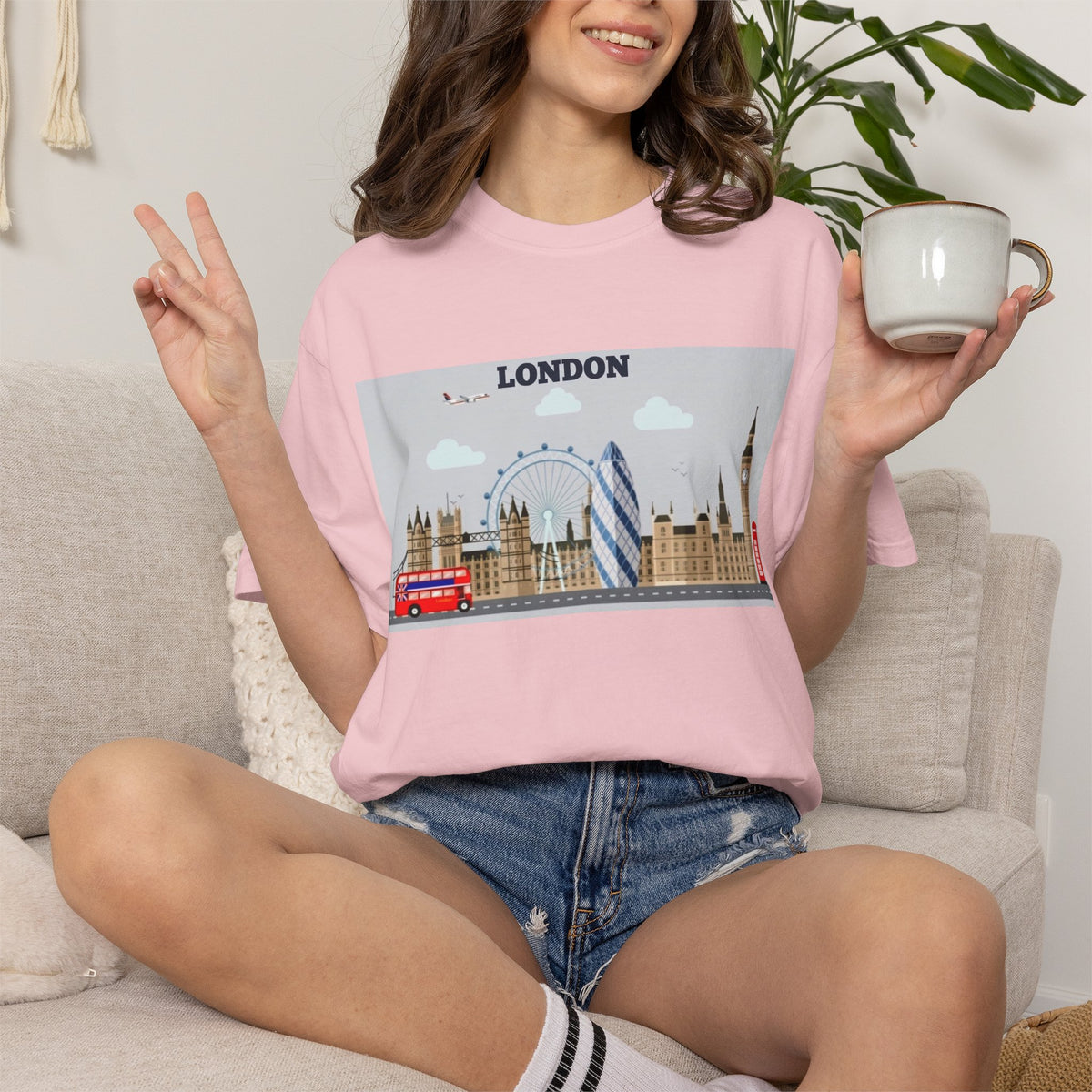 London Skyline Travel T-Shirt
