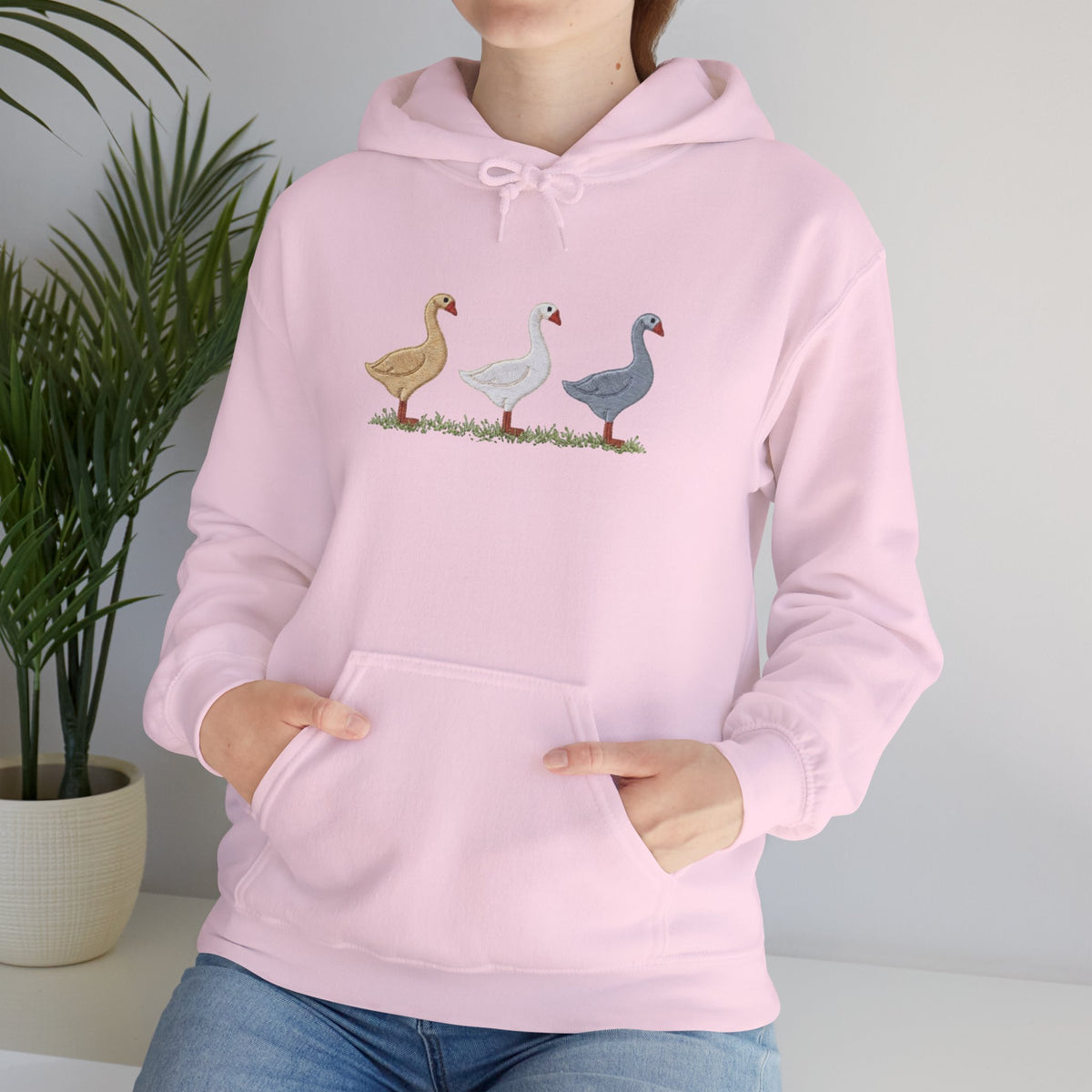 Unisex Duck Graphic Hoodie – Cozy Bird Lover Sweatshirt, Casual Pullover Hoodie